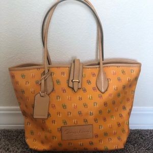 Vintage Dooney &Bourke